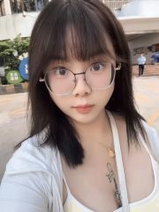 龙岗健身美女扶摇